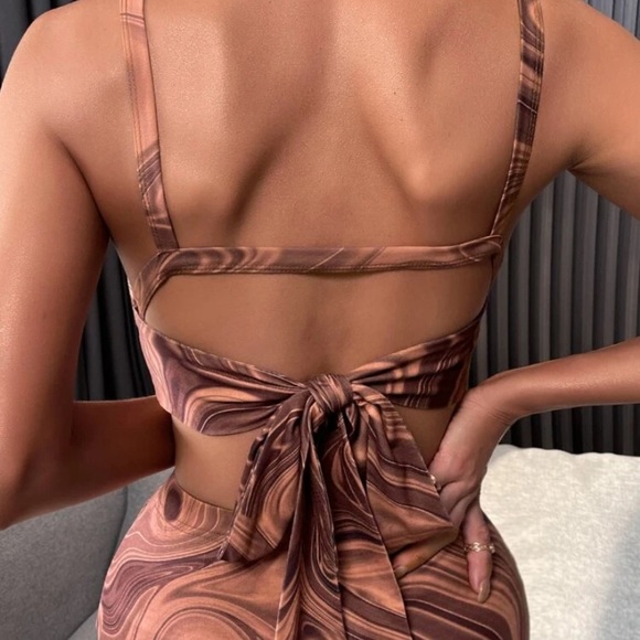 SHEIN Marble Print 2-piece with skirt - Picture 3 of 3